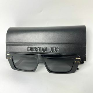 クリスチャンディオール(Christian Dior)の【美品】クリスチャンディオール　Signature s2uサングラス　ブラック(サングラス/メガネ)