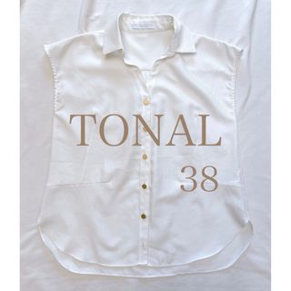 トーナル(TONAL)のTONAL トーナル 半袖 ブラウス  シャツ　白　ホワイト(シャツ/ブラウス(半袖/袖なし))