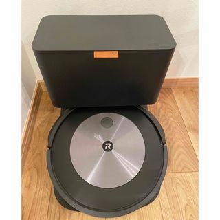 【美品】IROBOT ロボット掃除機 ルンバ J7+(掃除機)