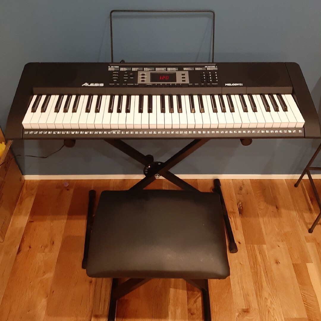 ☆ALESIS MELODY 61 MKII 電子キーボード 61鍵盤 スタンド ☆ALESIS MELODY 61 MKII 電子キーボード 61鍵盤 スタンド