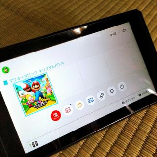 ニンテンドースイッチ(Nintendo Switch)の【動作品】ゲーム機 本体のみ『ニンテンドーSwitch』旧型 2018年製(家庭用ゲーム機本体)