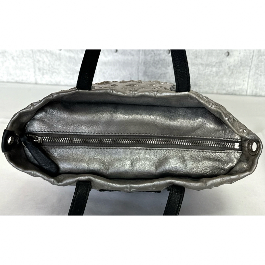 JIMMY CHOO MINISARA メタリックシルバー 2WAYハンドバッグ JIMMY CHOO MINISARA メタリックシルバー 2WAYハンドバッグ