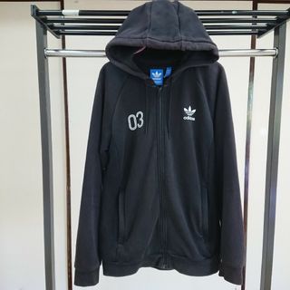 アディダス(adidas)のadidas トレフォイルロゴプリントパーカ(パーカー)