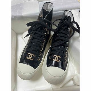 CHANEL - CHANEL シャネル　ハイカットスニーカー