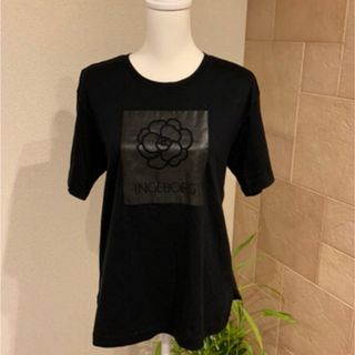 インゲボルグ(INGEBORG)のINGEBORG   黒半袖Tシャツ(Tシャツ(半袖/袖なし))