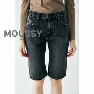 マウジー(moussy)のMOUSSY　マウジー　ジーンズ　デニム　ハーフ　パンツ　黒　ブラック　美脚(デニム/ジーンズ)