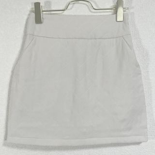 ★タグ付き・未使用品★ チコ  ミニスカート   FREESIZE アイボリ♫(ミニスカート)