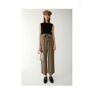 マウジー(moussy)の【美品】MOUSSY　マウジー　ギャザーワイドパンツ　ライトカーキ　ボトム(その他)