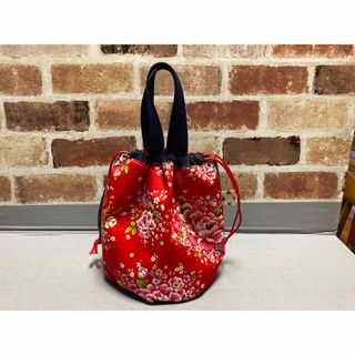 ハンドメイド　客家花布巾着バッグ