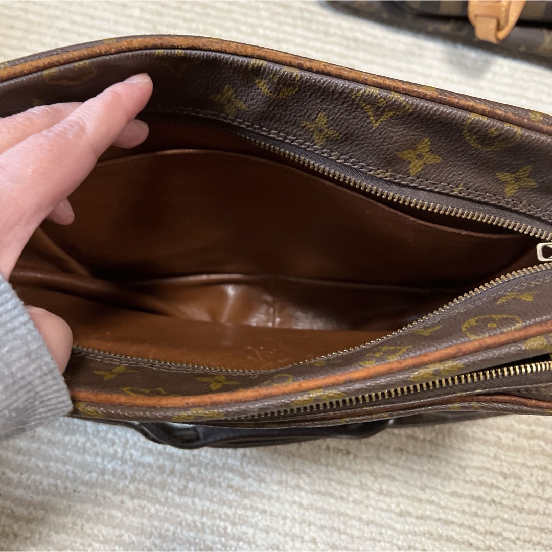 LOUIS VUITTON(ルイヴィトン)のルイヴィトンナイル レディースのバッグ(ショルダーバッグ)の商品写真