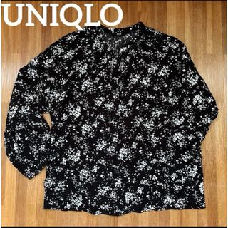 ユニクロ(UNIQLO)のUNIQLO トップス　ブラウス　黒　花柄　9部丈　カーディガン(シャツ/ブラウス(長袖/七分))