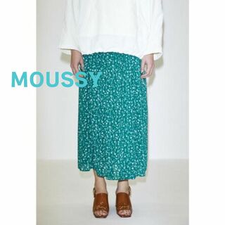 マウジー(moussy)のMOUSSY　マウジー　ロングスカート　緑　グリーン　フレア　花柄(ロングスカート)