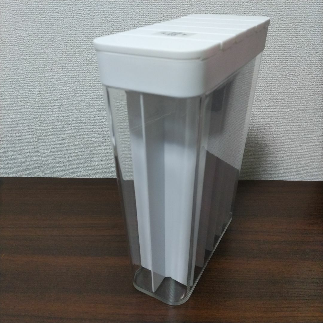 Yamasaki(ヤマサキ)の山崎実業 ライスストッカー 1合分別 ホワイト インテリア/住まい/日用品のキッチン/食器(容器)の商品写真