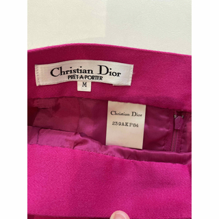 ディオール(Dior)のスカート　Dior(ひざ丈スカート)