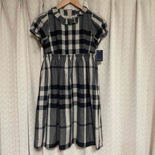 BURBERRY - 新品★ バーバリーロンドン　ワンピース　150 発表会　結婚式