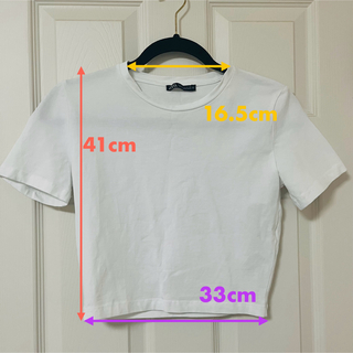 ザラ(ZARA)のクロップドTシャツ　ホワイト(Tシャツ(半袖/袖なし))