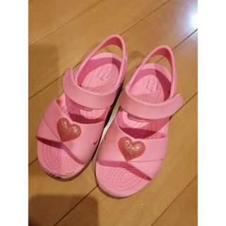 クロックス(crocs)のクロックス サンダル C10 17.5cm ピンク(サンダル)