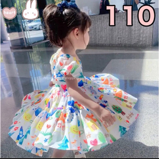 【110】ワンピース　落書き風　総柄　バルーン袖　韓国版　　可愛い 子供服(ワンピース)