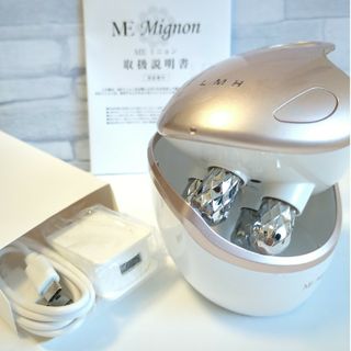 ME Mignonエムイーミニョン　美顔器　電動美顔ローラー(フェイスケア/美顔器)