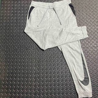 ナイキ(NIKE)のナイキ スウェットパンツ グレー（M）(その他)