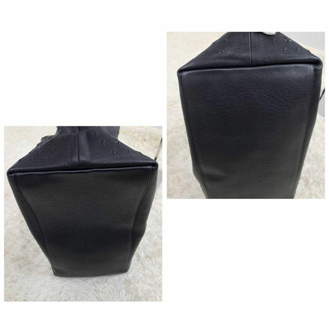 JIMMY CHOO(ジミーチュウ)のジミーチュウ トートバッグ スターエンボス ピムリコ 大容量 黒 カモフラ 迷彩 メンズのバッグ(トートバッグ)の商品写真