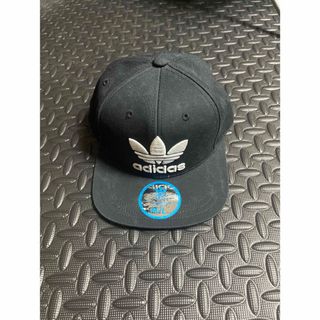 adidas キャップ 黒 サイズ M/L