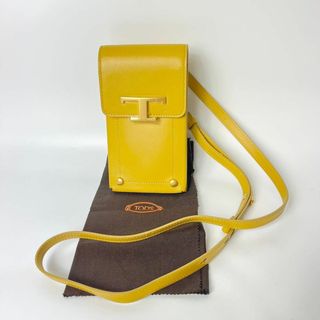 トッズ(TOD'S)の【美品・保存袋付】トッズ　Tタイムレス　レザー　モバイルフォンホルダー　イエロー(ショルダーバッグ)