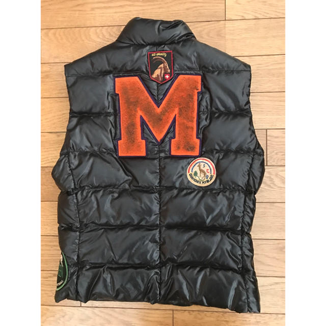 MONCLER(モンクレール)のkmar3221様専用 MONCLER ダウンベスト レディース レディースのジャケット/アウター(ダウンベスト)の商品写真