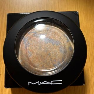 マック(MAC)のMACハイライト(フェイスカラー)