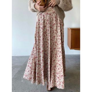 クラネ(CLANE)のCLANE  JACQUARD FLOWER FLARE SKIRT(ロングスカート)