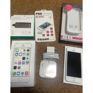 送料無料極美品アップルiPhone5sバッテリーケースカードリーダーフィルム付き(スマートフォン本体)