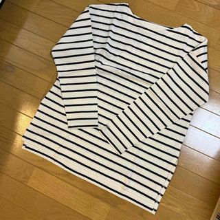 something  ボートネックロングTシャツ　タグ付きフリー(カットソー(長袖/七分))