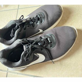 ナイキ(NIKE)のNIKE スニーカー　25.5cm(スニーカー)