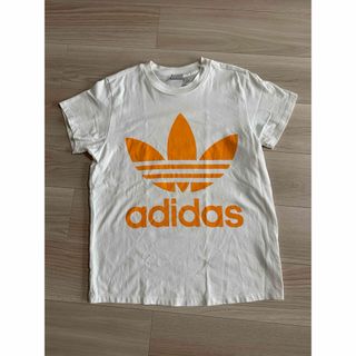 アディダス(adidas)のadidas Tシャツ　Mサイズ　ホワイト(Tシャツ(半袖/袖なし))