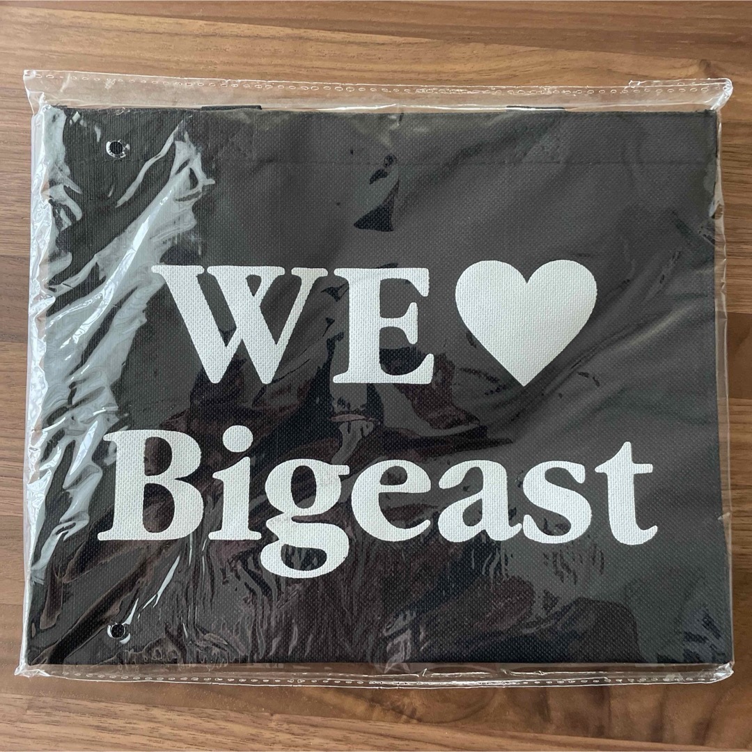 【未開封】東方神起WE ♥️Bigeastオリジナルトートバック エンタメ/ホビーのタレントグッズ(アイドルグッズ)の商品写真