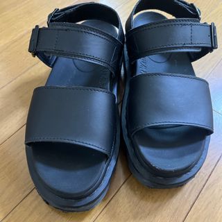 ドクターマーチン サンダル VOSS HYDRO LEATHER SANDAL(サンダル)