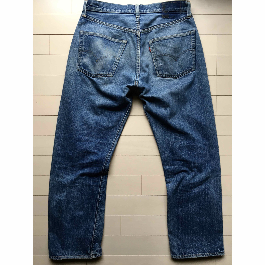 60s  levi's  501 BIGE Sタイプ後期　濃紺　鬼ヒゲ　蜂の巣全長85cm