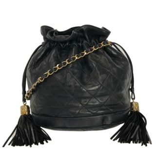 シャネル(CHANEL)のCHANEL(シャネル) ショルダーバッグ マトラッセ 黒 チェーンショルダー/ゴールド金具/巾着型/タッセル ラムスキン(ショルダーバッグ)