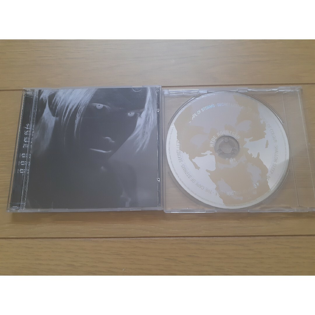HYDE　CD エンタメ/ホビーのCD(ポップス/ロック(邦楽))の商品写真