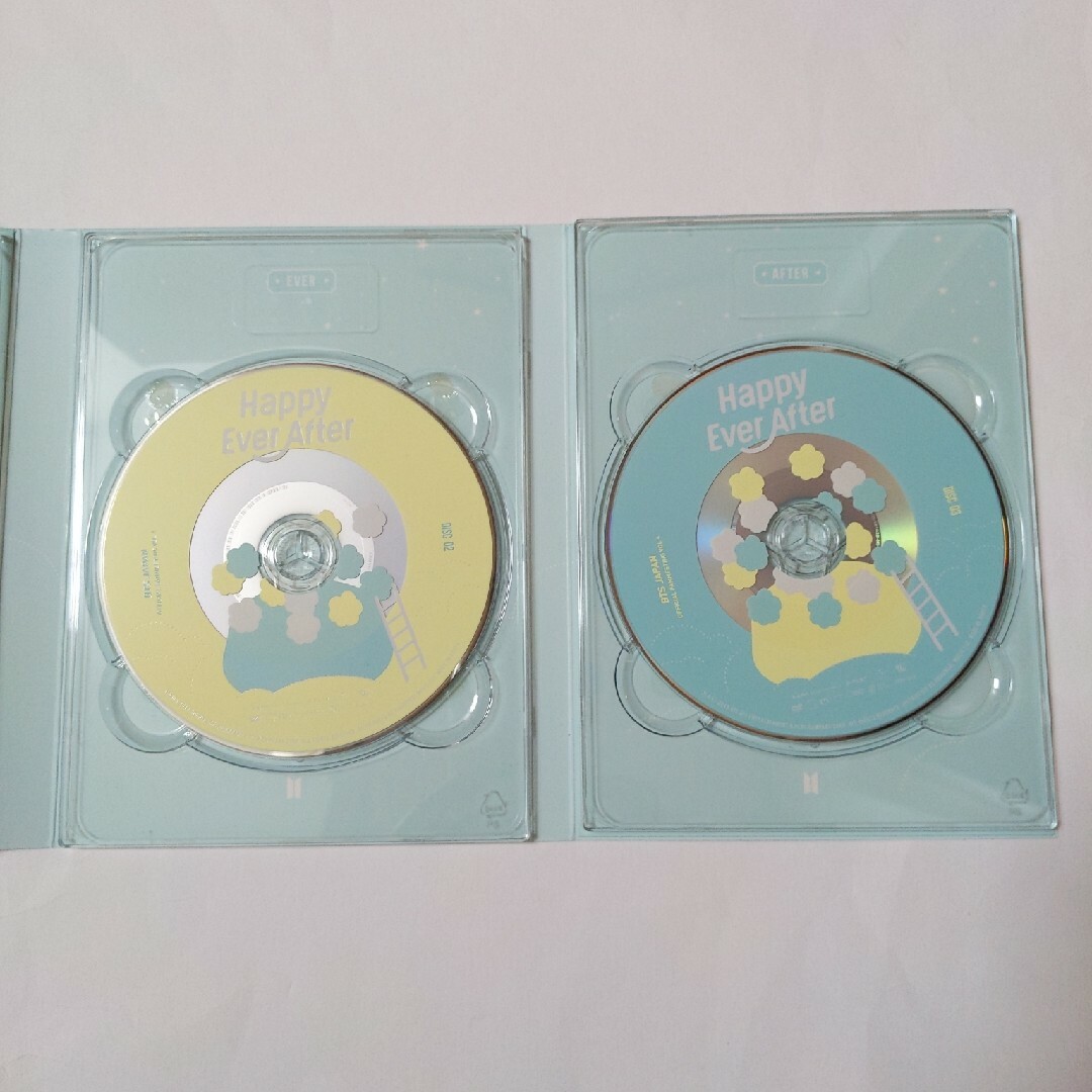 防弾少年団(BTS)(ボウダンショウネンダン)のBTS Happy ever after ハピエバ DVD 日本語字幕付き エンタメ/ホビーのCD(K-POP/アジア)の商品写真