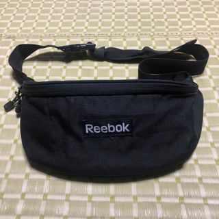 Reebok ボディバッグ