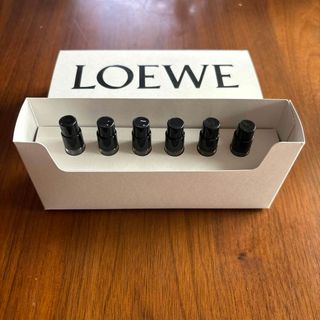 ロエベ(LOEWE)のロエベ　フェミニンサンプルボックス香水(香水(女性用))