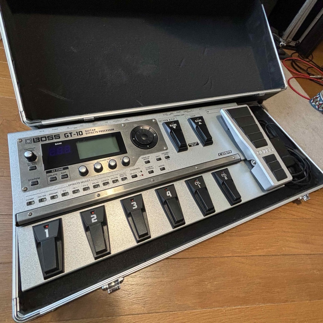 BOSS GT10 マルチエフェクター BOSS GT10 マルチエフェクター
