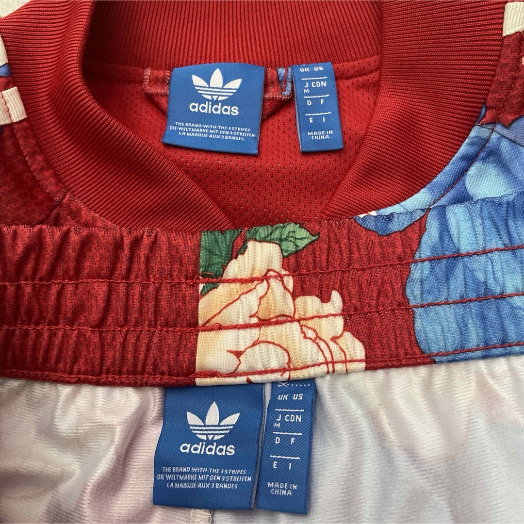 adidas - 使用 アディダスxザファームカンパニーコラボ 花柄 adidas - 使用 アディダスxザファームカンパニーコラボ 花柄