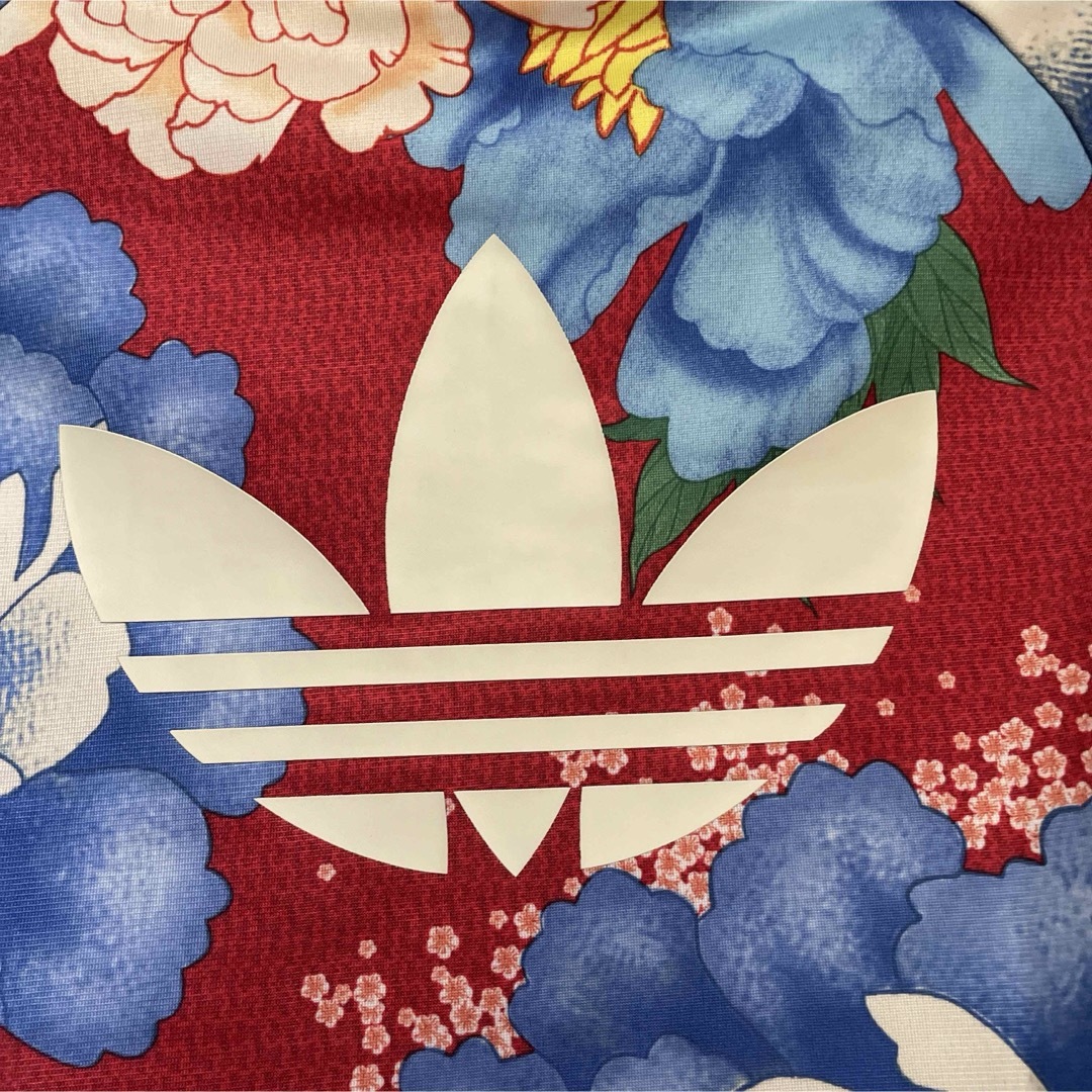 adidas - 使用 アディダスxザファームカンパニーコラボ 花柄 adidas - 使用 アディダスxザファームカンパニーコラボ 花柄