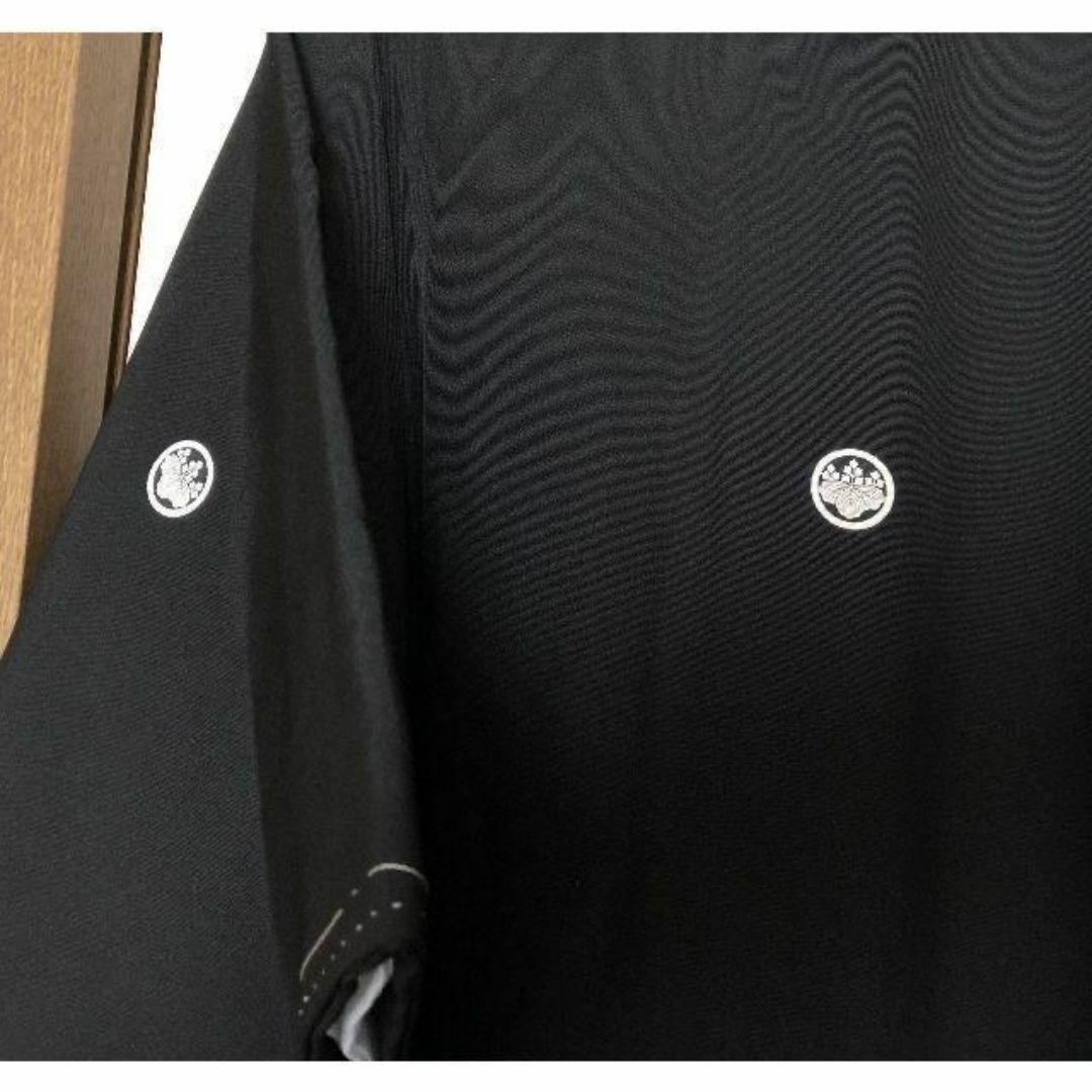 未使用品❗　アンティーク　黒留袖 　正絹　五つ紋　長襦袢　帯揚セット　おまけ付 レディースの水着/浴衣(着物)の商品写真