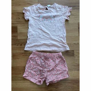 エイチアンドエム(H&M)のH&M ピンクダックTシャツ花柄ショートパンツセット(Tシャツ/カットソー)