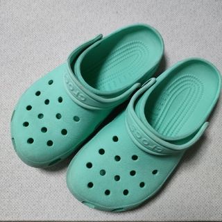 クロックス(crocs)のクロックス　ミントグリーン　21cm(サンダル)