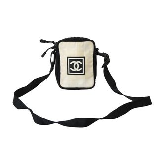 シャネル(CHANEL)のCHANEL シャネル ショルダーバッグ A22059 ココマーク スポーツライン ドレイク愛用 8番台 美品 中古 63155(ハンドバッグ)