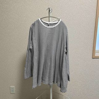 コカ(coca)のTシャツ レディース Aライン クルーネック 長袖 薄手 ミディアム丈 coca(シャツ/ブラウス(長袖/七分))